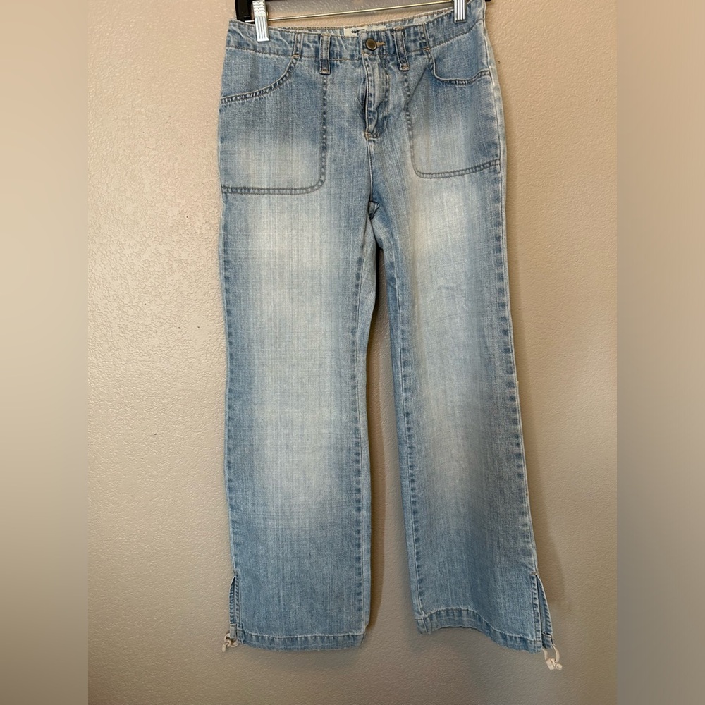 Old Navy Wide Leg Y2K Light Blue Denim Jeans Casual BOHO Beachy Summer Sz 4